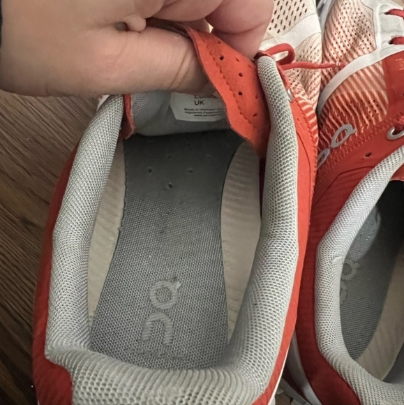 On Running Cloudflow 2.0 Rust Rose Sneakers Size 10 US $140 - Picture 12 of 12